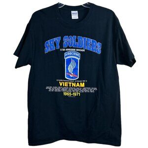 Sky Soldiers Vietnam 1965 - 1971 Black Blue T-Shirt 173D Airborne Division Large
